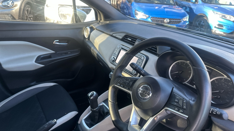 Nissan Micra 0.9 IG-T N-Connecta 5dr Petrol Hatchback